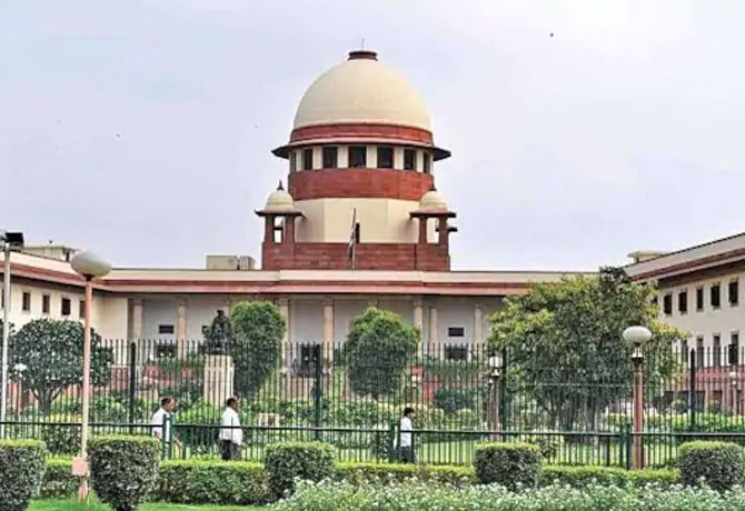 HC's can't order to speed up trial on application by person