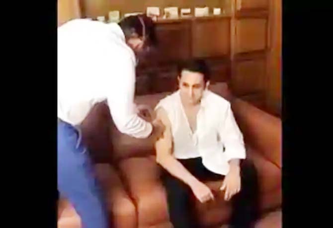 Adar Poonawalla takes covid vaccine