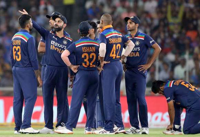 India fined for Slow over rate in 2nd T20