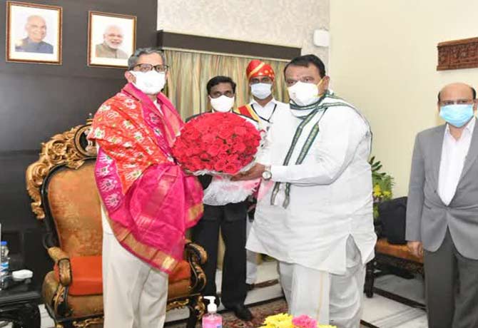 Speaker Pocharam meets CJI NV Ramana