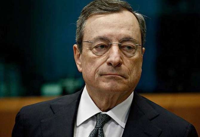 Italy PM take different vaccine doses