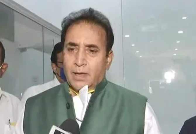 ED summons to Deshmukh father and son
