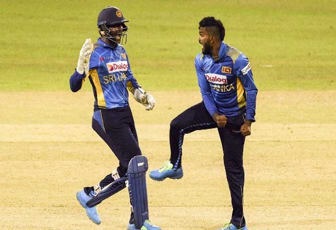 IND vs SL 2nd T20: India set Target 133 runs against SL