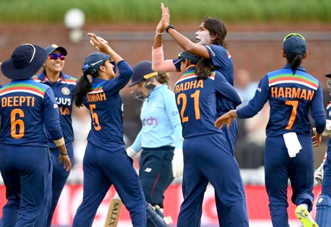 INDIAN Women win 2nd T20 against ENG Women