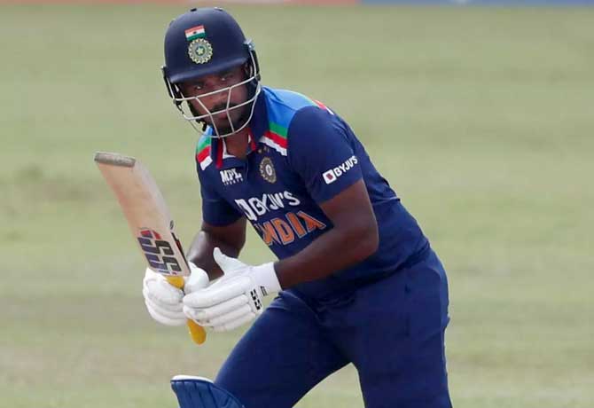 IND vs SL 1st T20: Sanju Samson out at 27