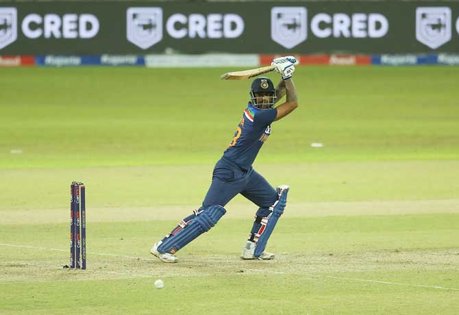 IND vs SL 1st T20: India set target 165 runs