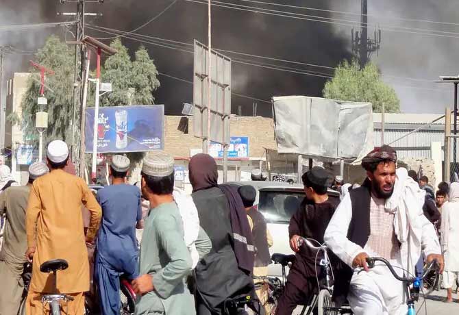 Afghan official says Taliban launch major attack