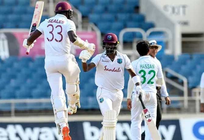 West Indies won by one wicket against Pakistan