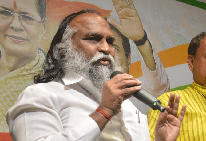 Jagga reddy comments on revanth reddy