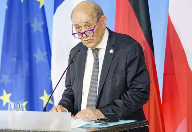 France recalls ambassadors from US, Australia