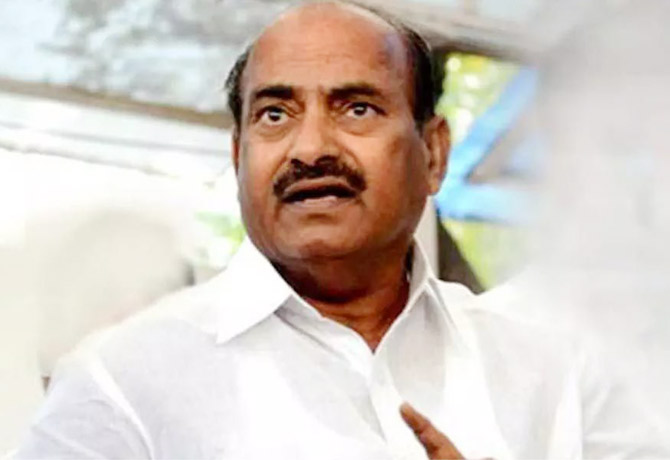JC Diwakar Reddy said that he would leave AP and come to Telangana