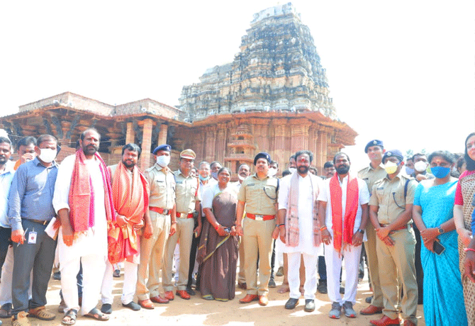 Union Minister Kishan Reddy Visits Ramappa Temple