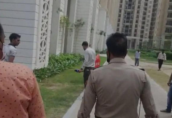 Twins dead fell from 25th floor in Ghaziabad