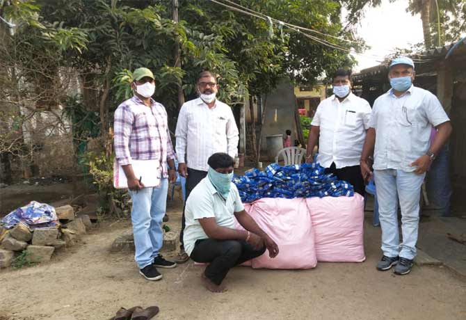 Gutka packets captured in Jayashanker bhupalapally