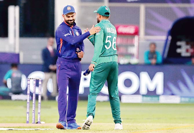 Pakistan win by 10 wickets over India