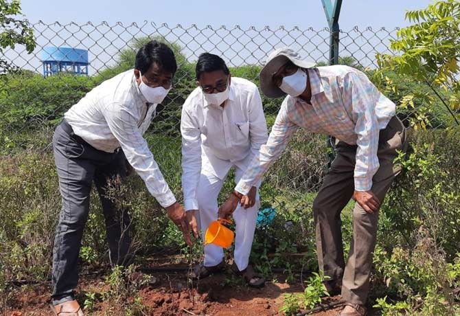 KUDA Charimen plant tree in Green India Challenge