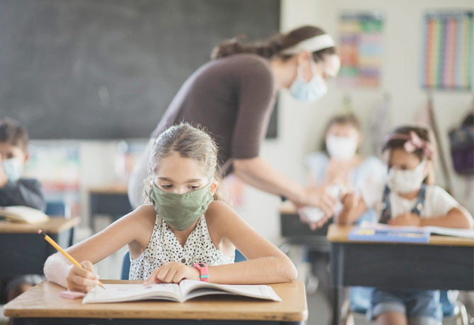 There is no need to wait for vaccination before school reopen