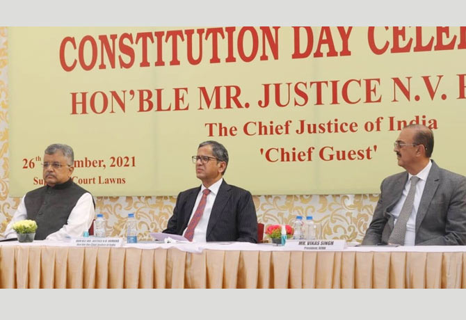 It is responsibility of lawyers to protect Judiciary:CJI