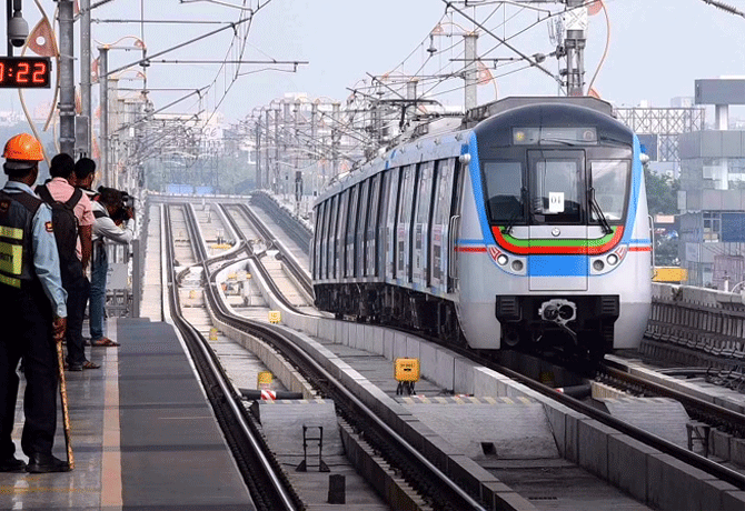 Metro ticket counter employees protest
