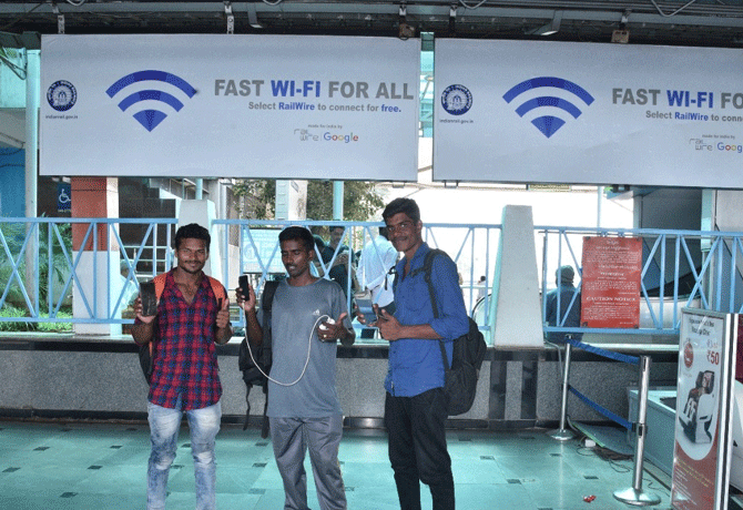 Free high speed WiFi services at 588 railway stations