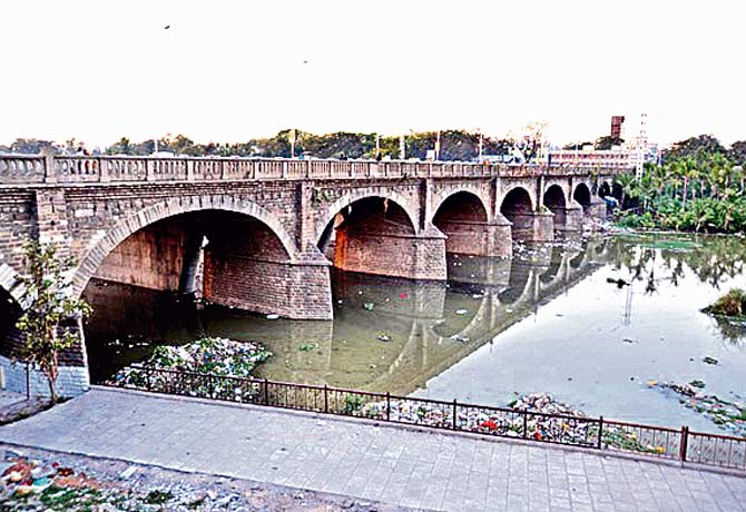 15 Bridges constructed on Musi river