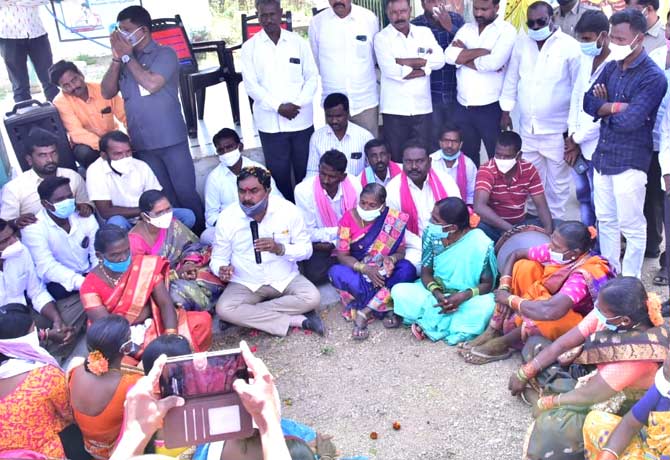 Errabelli speech on Dalit Bandhu in Palakurthi