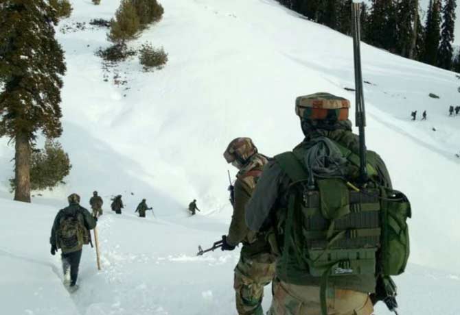 7 Soldiers died after hit by Avalanche in Arunachal