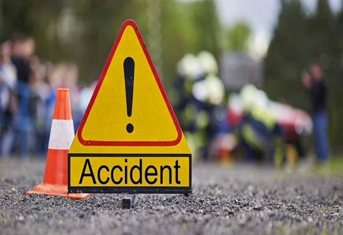 10 injured in Auto overturns at Yadadri Bhuvanagiri
