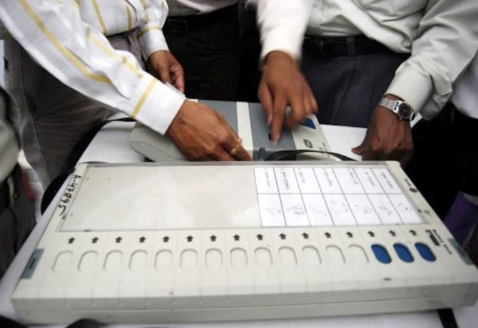 EVM tampering in UP:SP allegations