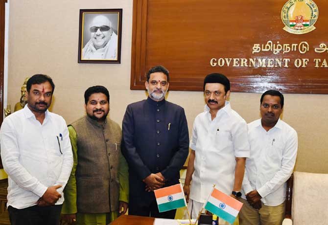 Telangana BC Commission meets with CM Stalin