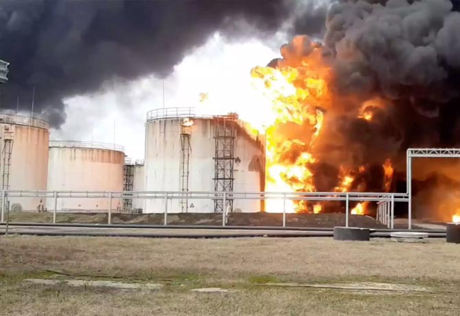 Damage to Russian oil depots in Ukraine attacks