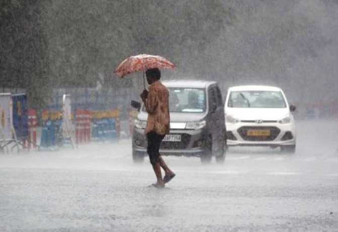 Light to moderate rains in Telangana for next three days