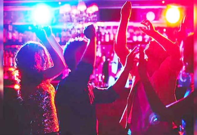 Stop music in pubs after 10pm