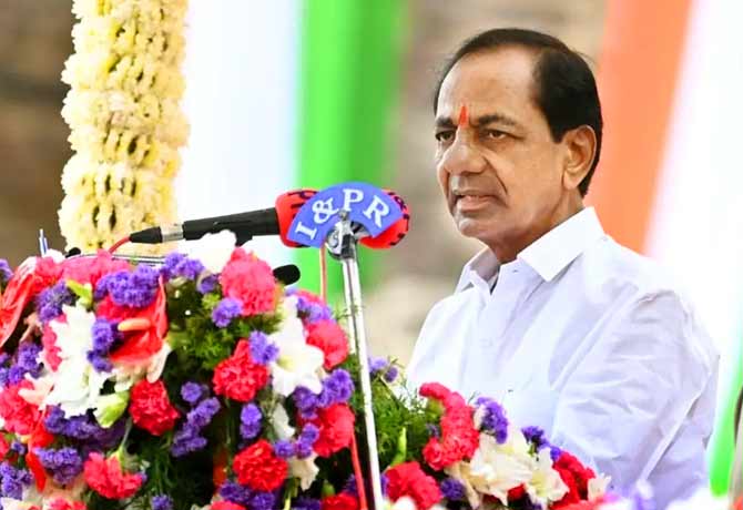 Telangana a role model for entire country: CM KCR