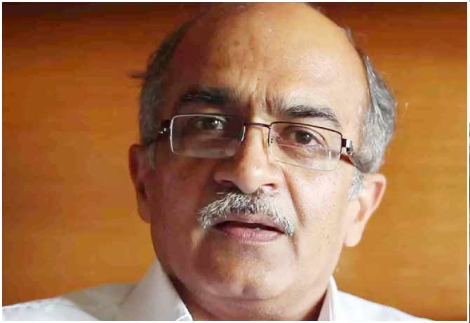 Supreme Court drops contempt case on Prashant Bhushan
