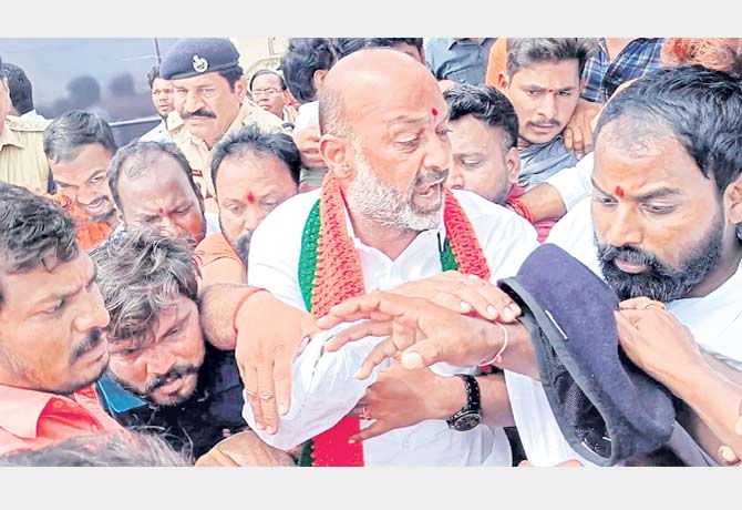 Bandi sanjay arrested by Police