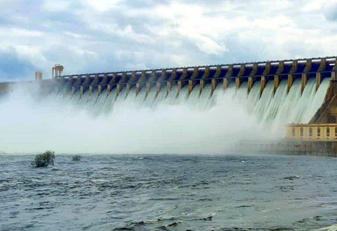 20 Gates of Nagarjuna Sagar Project lifted