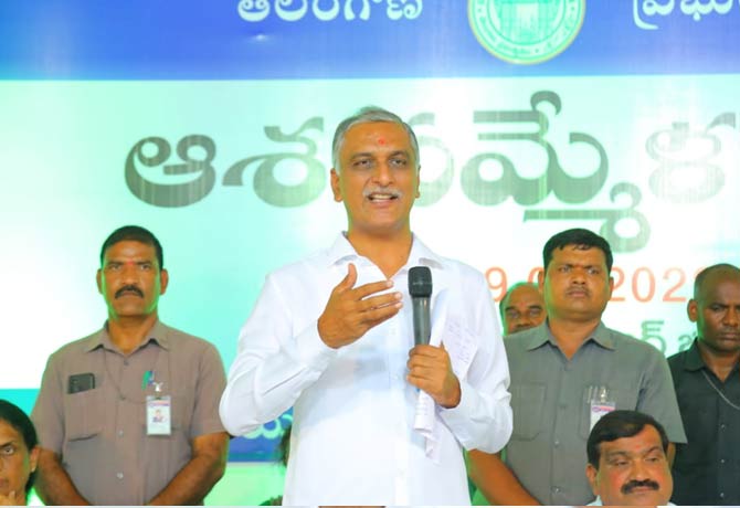 Strongly condemns Governor's comments: Minister Harish