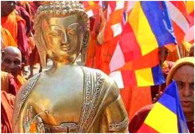 12 members of Dalit family convert to Buddhism