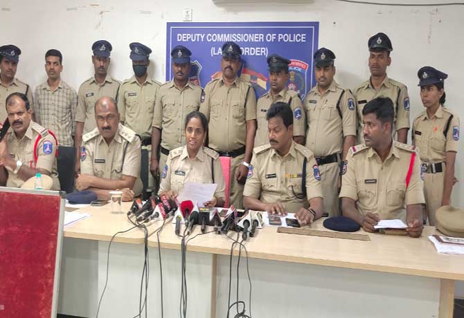 Two arrested for lorry theft in Miyapur