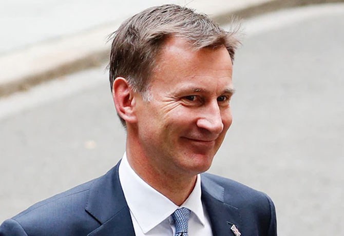Truss appointed Jeremy Hunt as Britain's new finance minister