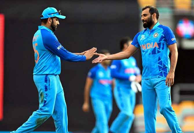 India won by 6 runs against AUS in Warm Up Match