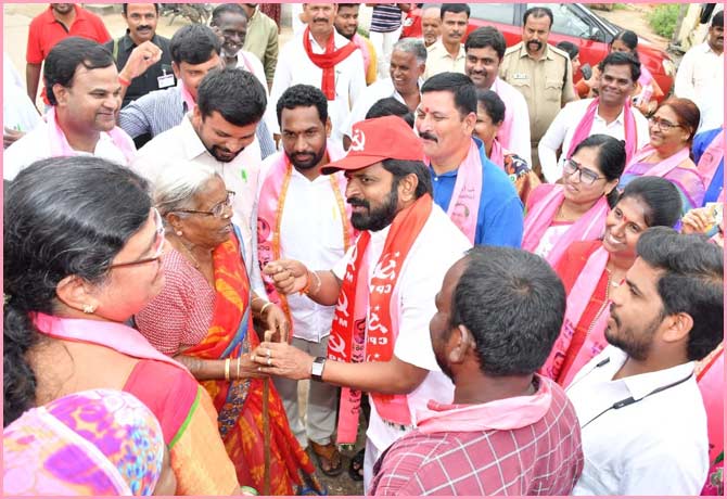 minister srinivas goud campaign in munugode
