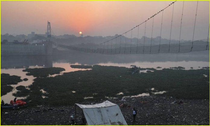 Morbi bridge collapse