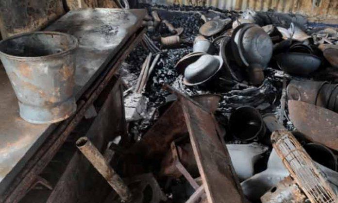 House burnt as Short Circuit in Gadwal