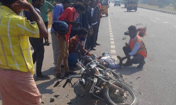One dead and one injured in jogulamba gadwal