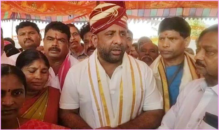 MLA Shakeel laid the foundation stone for Ram Temple