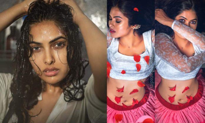 Divi vaidya actress hot