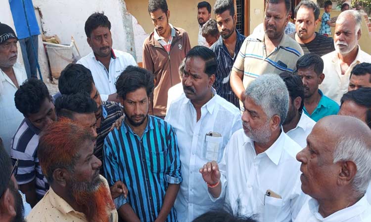 Financial assistance to owners of houses destroyed in lorry accident...