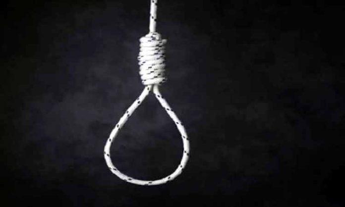 Girl Suicide by hung herself in Kamareddy